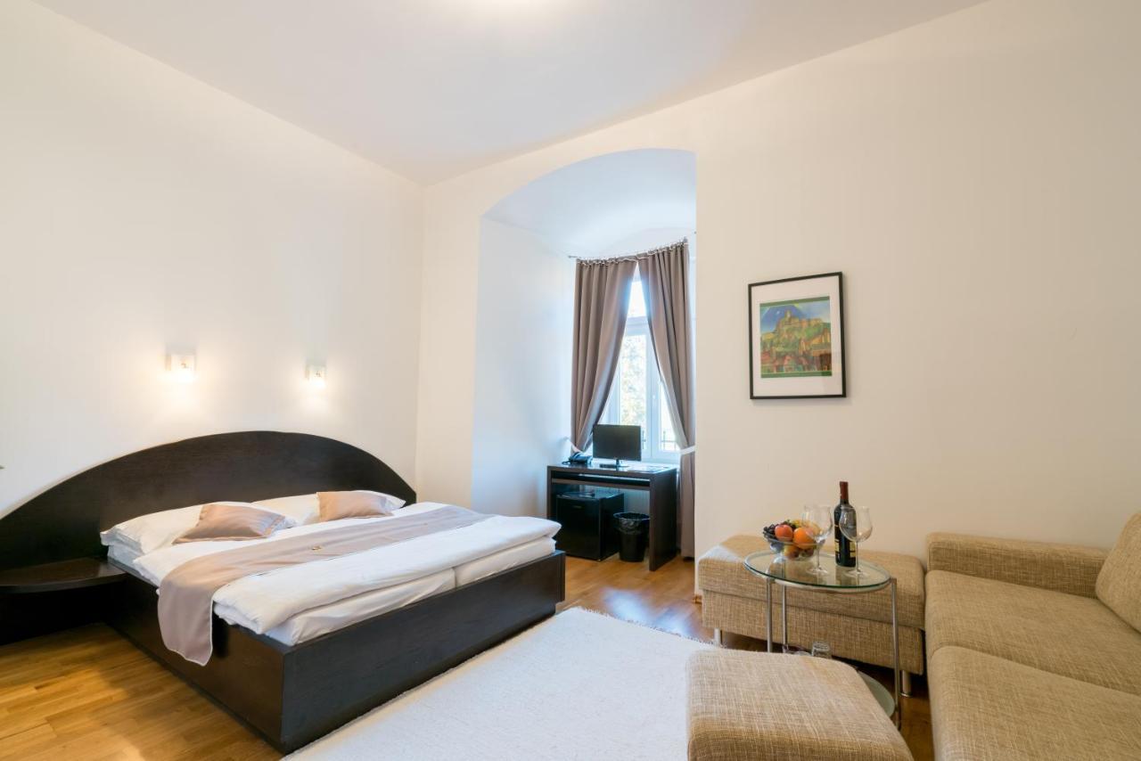 Kuria - Hotel