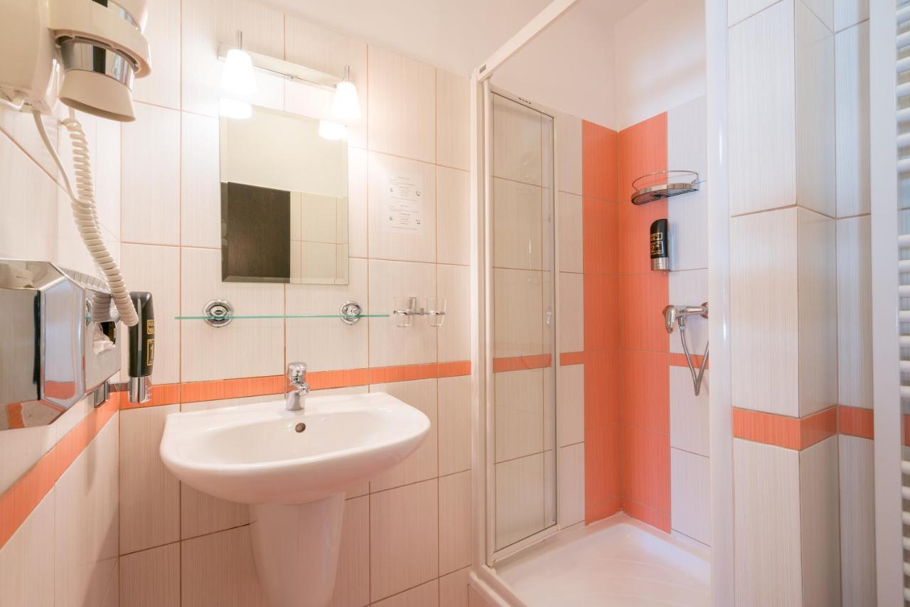 Hotel Kuria - Beckov