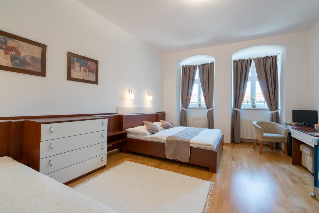 Kuria - Hotel Beckov