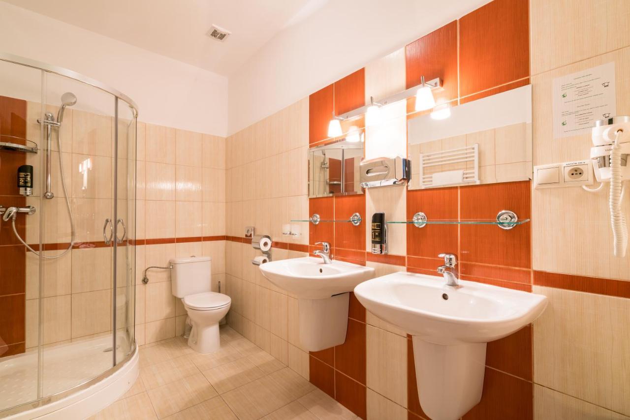 Hotel Kuria - 3*