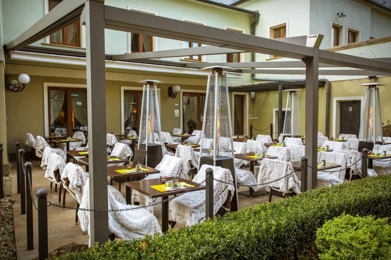 Kuria - Hotel 3*
